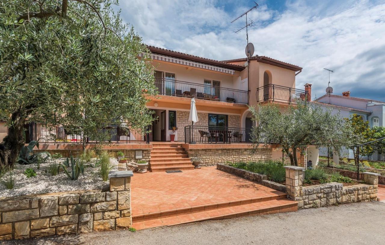 פורץ Apartments Zrnic מראה חיצוני תמונה